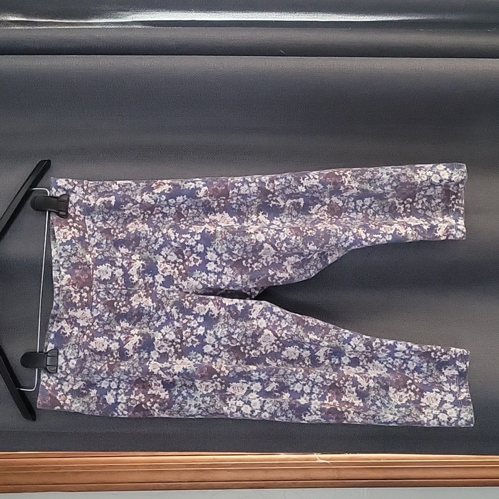 Somona cropped leggings size L. - Picture 2 of 3